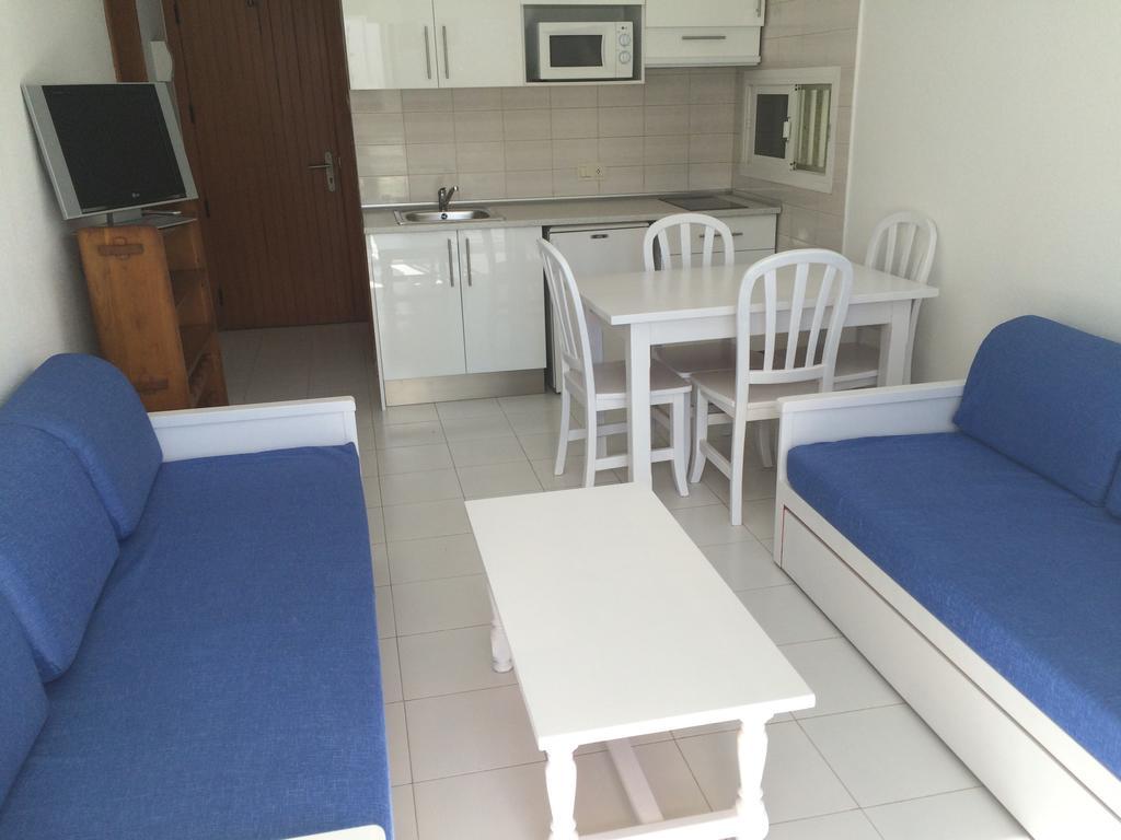 Llevant Apartments ปอร์ต เด โปเญนซา ภายนอก รูปภาพ