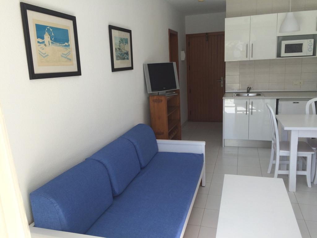 Llevant Apartments ปอร์ต เด โปเญนซา ภายนอก รูปภาพ