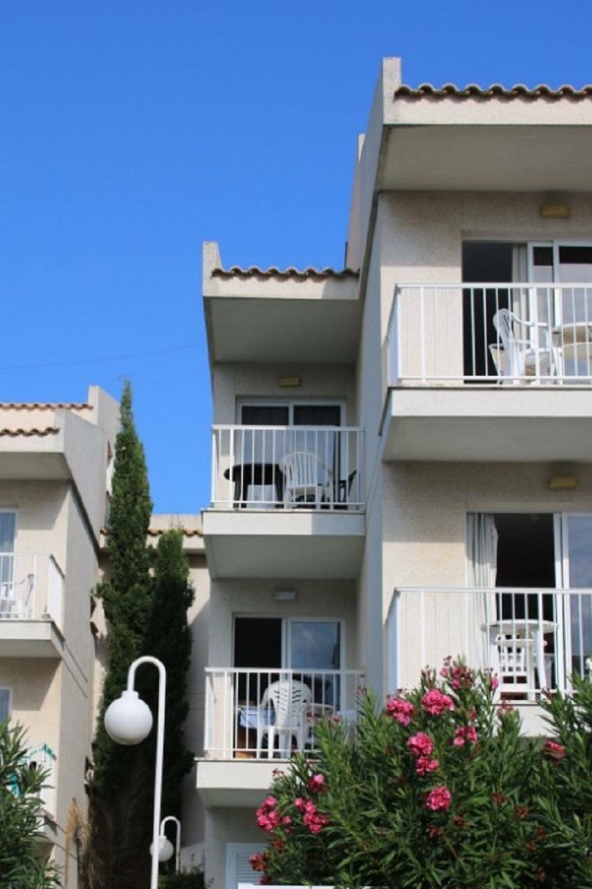 Llevant Apartments ปอร์ต เด โปเญนซา ภายนอก รูปภาพ